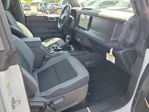 Used 2025 Ford Bronco Big Bend AWD/4WD image 18