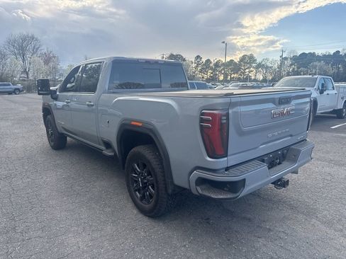 Used 2024 GMC Sierra 3500 AT4 w/ Technology Package image 5