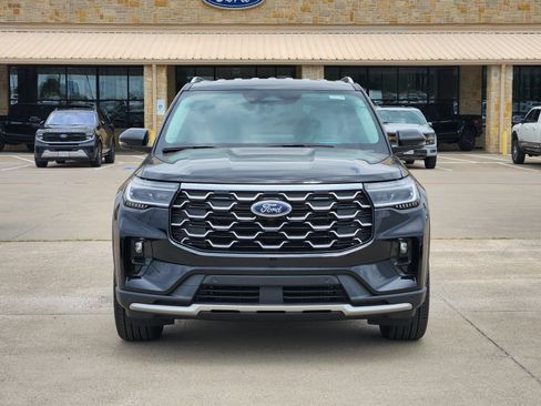 New 2026 Ford Explorer Platinum w/ LUX Leather Package AWD/4WD image 6