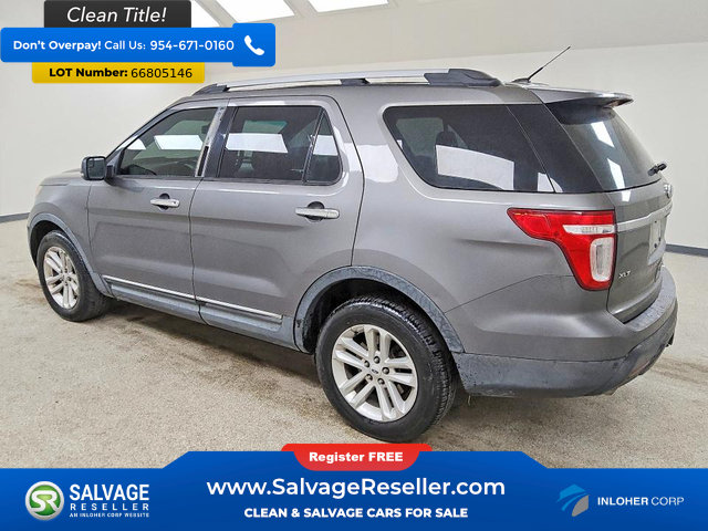 Used 2013 Ford Explorer XLT AWD/4WD image 3