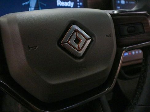 Used 2024 Rivian R1S Adventure Dual AWD/4WD image 25
