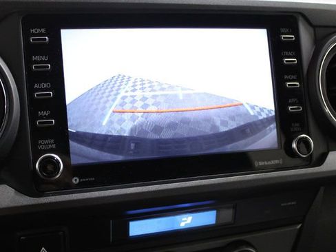 Certified 2023 Toyota Tacoma TRD Off-Road image 13