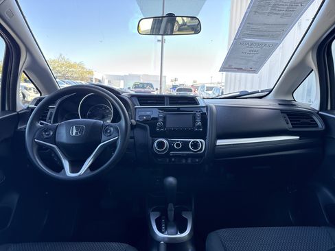 Used 2020 Honda Fit LX image 16