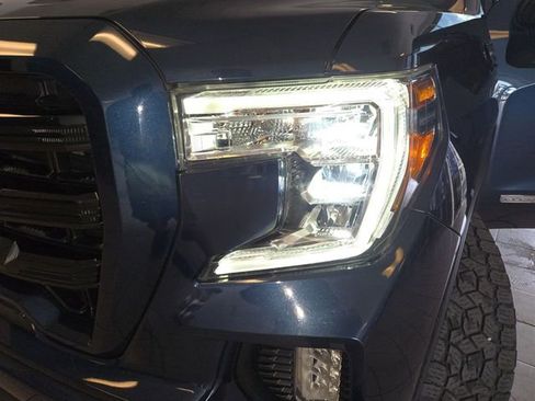 Used 2022 GMC Sierra 1500 Elevation w/ LPO, Elevation Black Package image 26