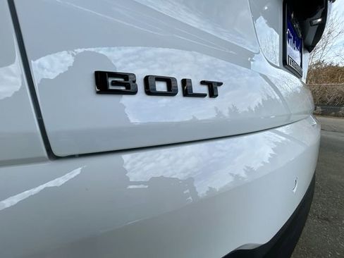 New 2027 Chevrolet Bolt LT image 29
