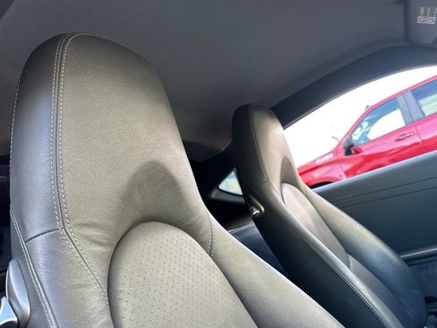 Used 2007 Porsche Cayman S RWD image 19