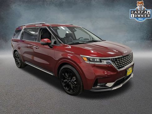 Certified 2024 Kia Carnival SX Prestige FWD image 3