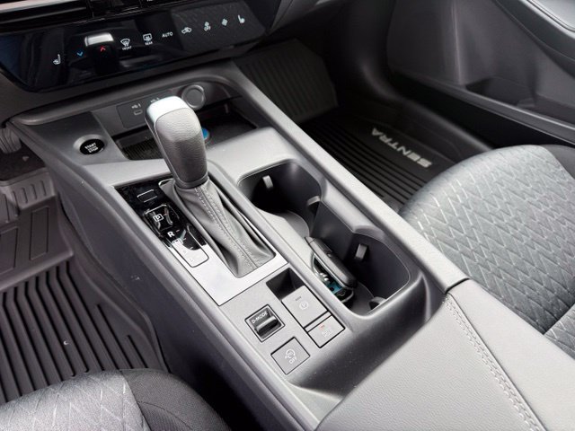 New 2027 Nissan Sentra SV w/ SV Convenience Package FWD image 22