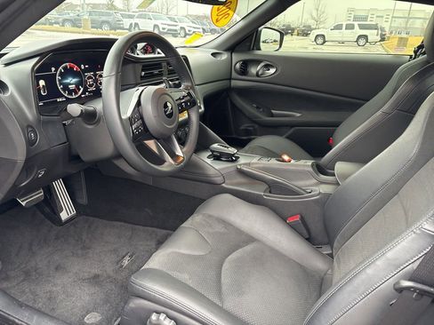Used 2025 Nissan Z Performance w/ Floor Mat Package image 7