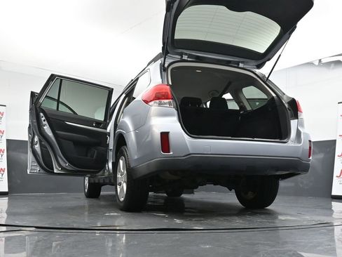 Used 2012 Subaru Outback 2.5i Premium image 48