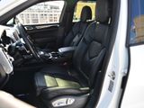 Used 2017 Porsche Cayenne S image 5