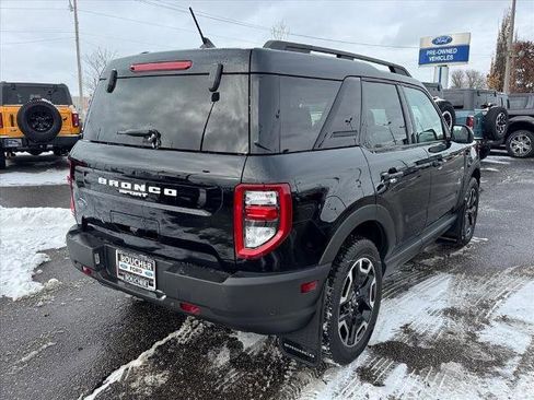 Certified 2021 Ford Bronco Sport Outer Banks w/ Outer Banks Package (96D) image 5