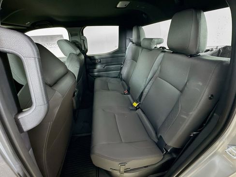 Used 2025 Toyota Tacoma SR5 image 19