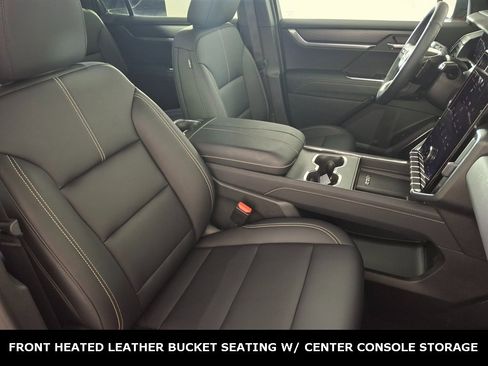 Used 2024 GMC Acadia Elevation w/ Luxury Package image 33