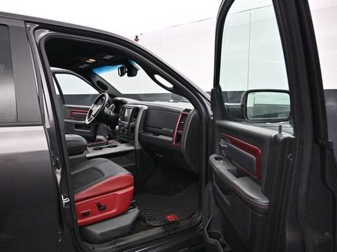 Used 2015 RAM 1500 Rebel AWD/4WD image 26