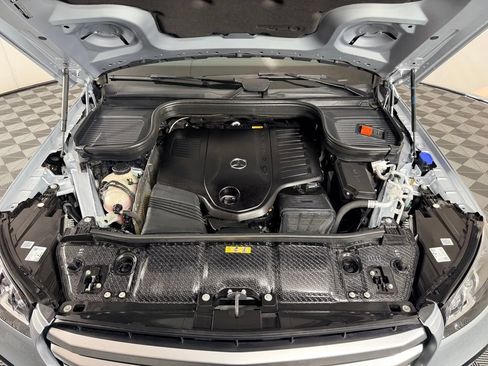 Used 2024 Mercedes-Benz GLS 450 4MATIC image 34
