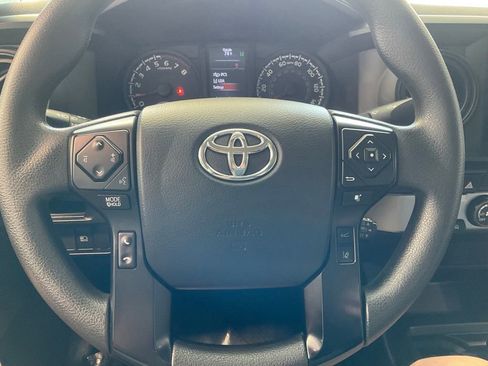 Used 2019 Toyota Tacoma SR w/ SR Convenience Package RWD image 11