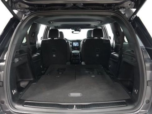 Used 2023 Jeep Grand Cherokee L Laredo image 35