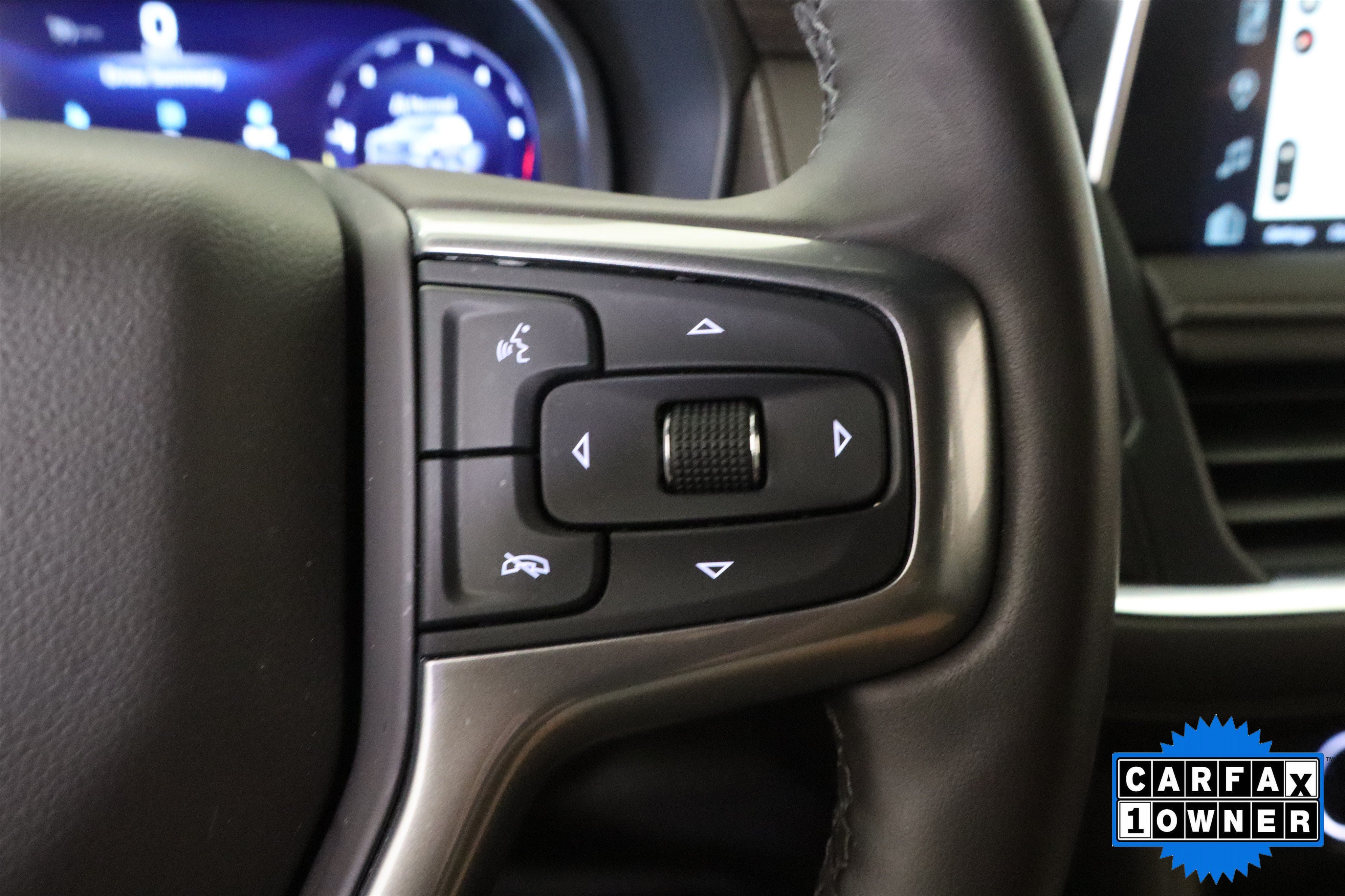 Used 2024 Chevrolet Tahoe LT w/ Luxury Package RWD image 28