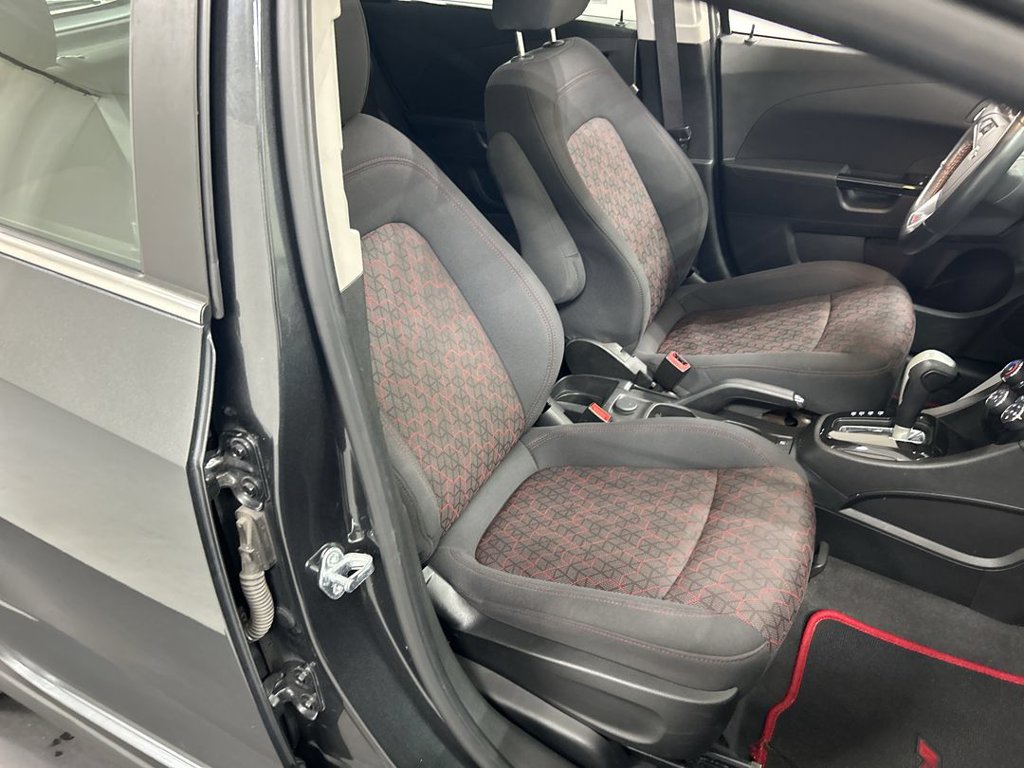 Used 2019 Chevrolet Sonic LT w/ Convenience Package FWD image 23