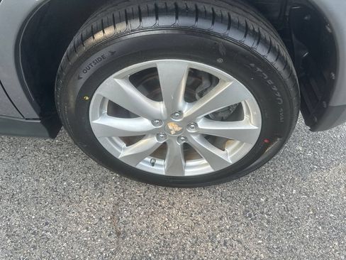 Used 2013 Mitsubishi Outlander Sport ES FWD image 17