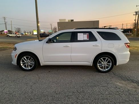 Used 2024 Dodge Durango GT image 3