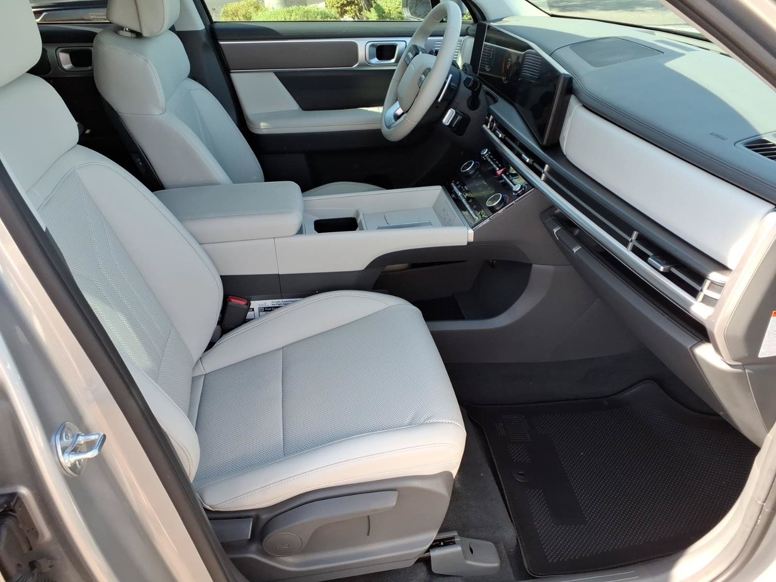 Certified 2026 Hyundai Santa Fe SEL AWD/4WD image 9