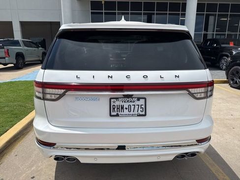 Used 2022 Lincoln Aviator Black Label w/ Dynamic Handling Package AWD/4WD image 8