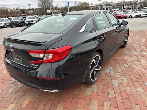 Used 2022 Honda Accord Sport image 13