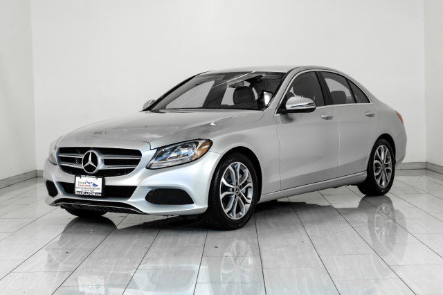 Used 2017 Mercedes-Benz C 300 Sedan image 4