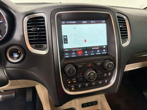 Used 2018 Dodge Durango Citadel w/ Technology Group RWD image 19