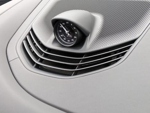 Certified 2023 Porsche Taycan GTS AWD/4WD image 18