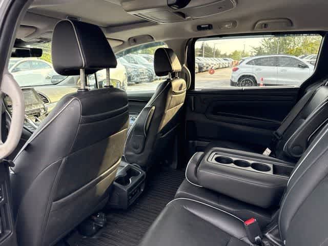 Used 2023 Honda Odyssey Elite image 7