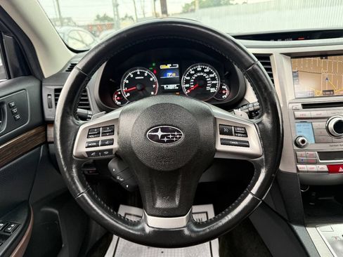 Used 2013 Subaru Outback 3.6R Limited w/ Special Appearance Pkg AWD/4WD image 15