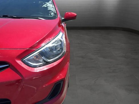 Used 2017 Hyundai Accent SE FWD image 25