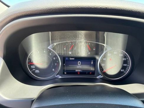 Used 2020 GMC Acadia SLE w/ Driver Convenience Package FWD image 17