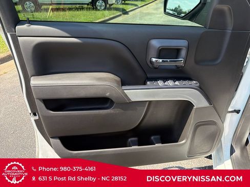 Used 2018 Chevrolet Silverado 1500 LT w/ All Star Edition AWD/4WD image 10