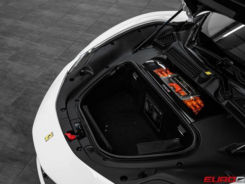 Used 2024 Ferrari SF90 Spider AWD/4WD image 12