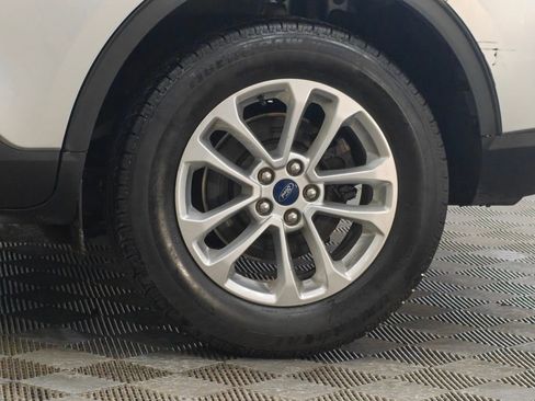 Used 2020 Ford Escape SE image 49