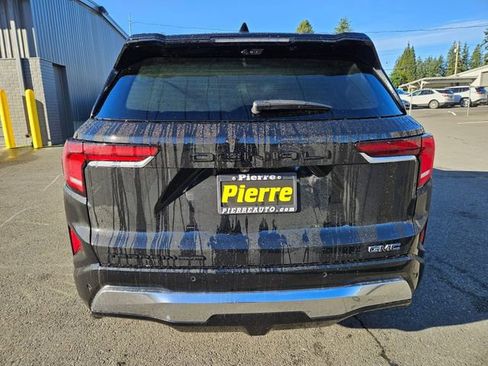 New 2026 GMC Terrain Denali w/ LPO, Black Badging Package AWD/4WD image 4