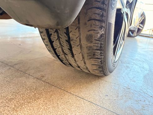 Used 2017 Honda Accord Touring image 37