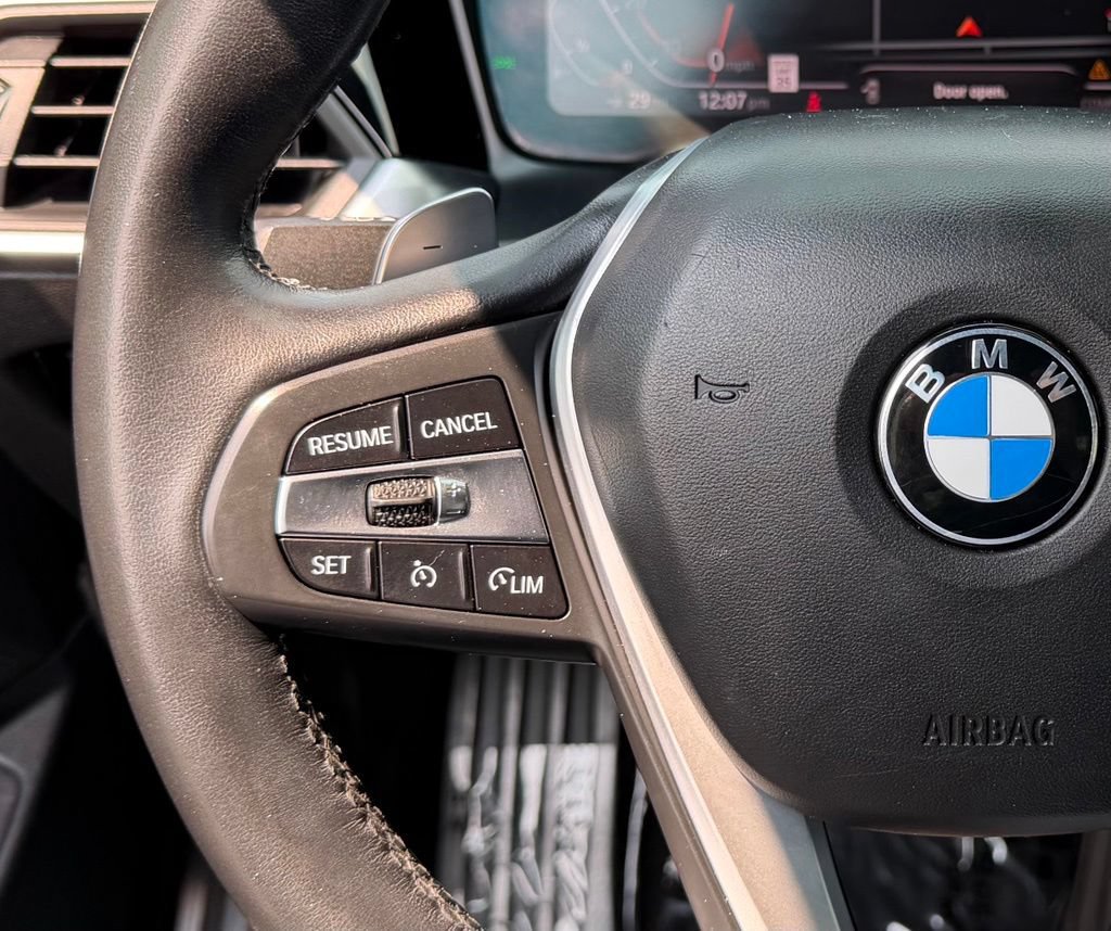 Used 2020 BMW 330i Sedan w/ Convenience Package RWD image 38
