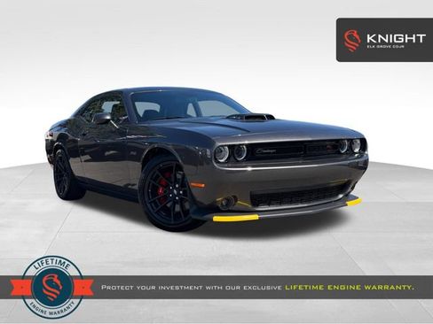 Used 2023 Dodge Challenger R/T w/ Plus Package RWD image 1