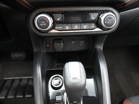 Used 2023 Nissan Versa SR w/ Trunk Package image 13