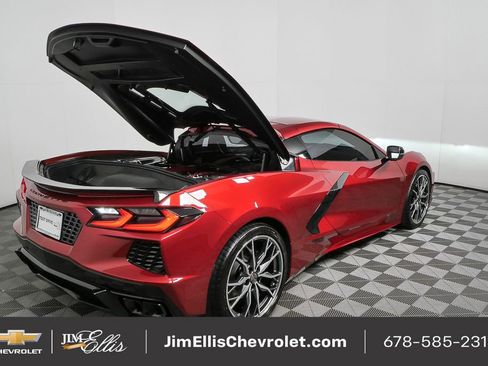 Used 2023 Chevrolet Corvette Stingray w/ Stealth Interior Trim Package image 22