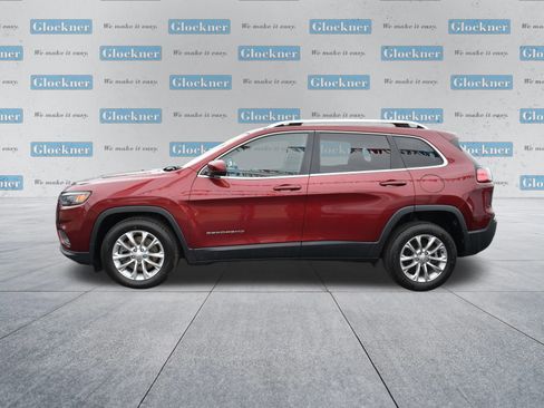 Used 2019 Jeep Cherokee Latitude w/ Cold Weather Group image 10