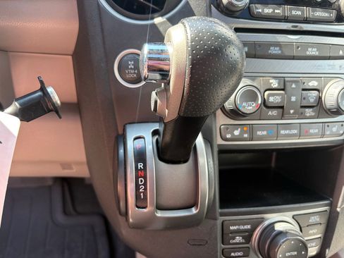 Used 2012 Honda Pilot Touring image 18