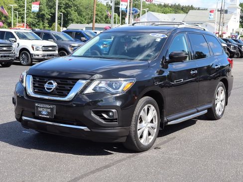 Used 2019 Nissan Pathfinder SL w/ SL Premium Package AWD/4WD image 20