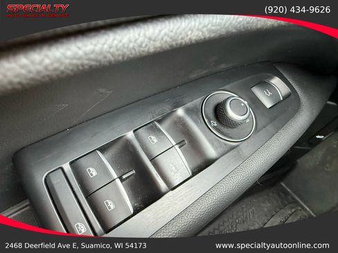 Used 2020 Alfa Romeo Stelvio Sport Utility 4D w/ Cold Weather Package image 29