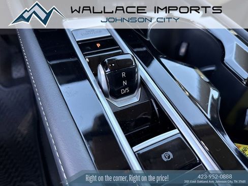 New 2025 Volkswagen Atlas SE AWD/4WD image 33